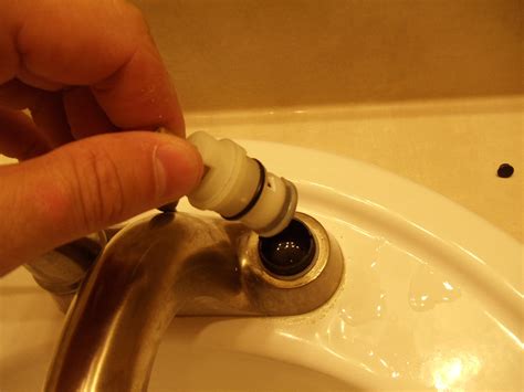 Bathroom Faucet Leaking at Base: 7 Steps to Instantly Fix the Issue